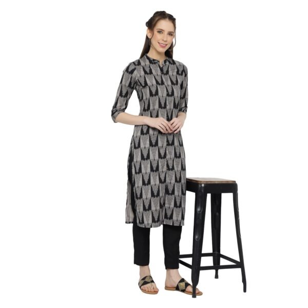 Women’s Black Ikat Print Kurti