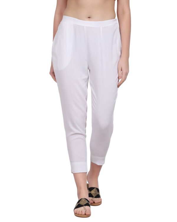 Buy Men White Slim Fit Solid Casual Trousers Online - 779753 | Allen Solly