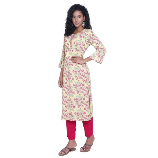 Aksha Keyhole Neck Tassels Frill Sleeves Graceful Threads Kurti