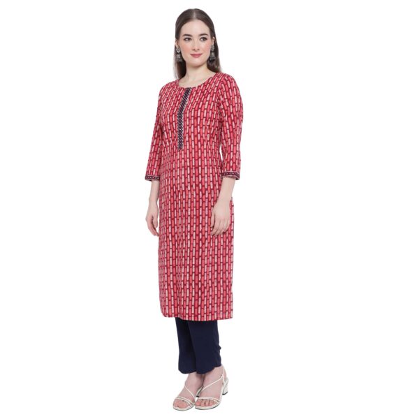 Aksha Floral Flourish Maroon Kurta5