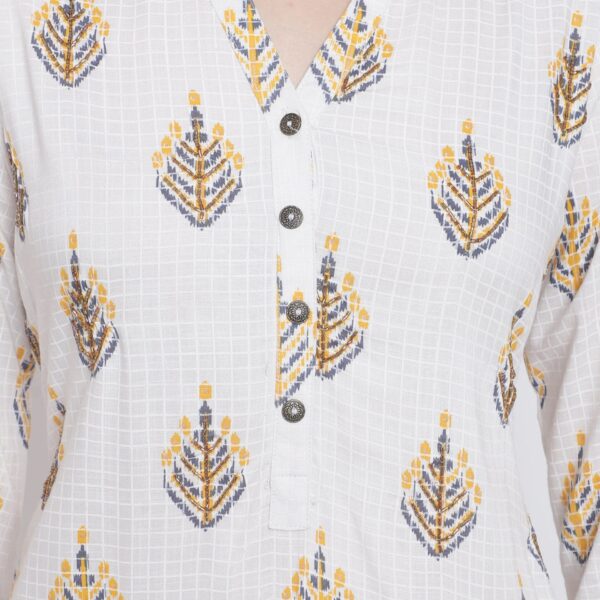 Aksha Radiant Rhythms Cream Kurta3