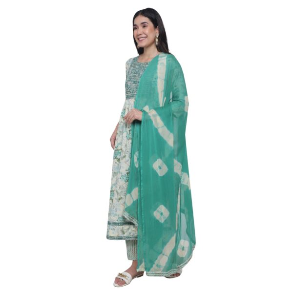 Ethereal Elegance Pakistani green Naira Kurtis Trouser With Dupatta3