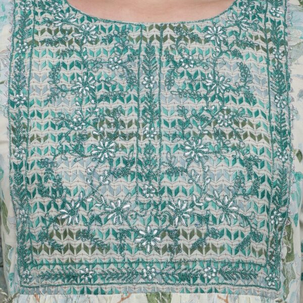 Ethereal Elegance Pakistani green Naira Kurtis Trouser With Dupatta5