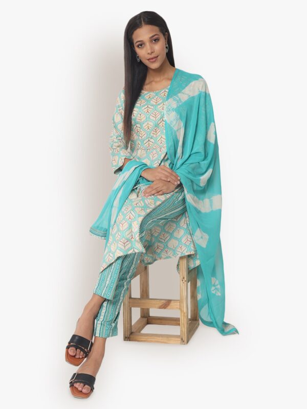 Aksha Rama Green Trouser Set