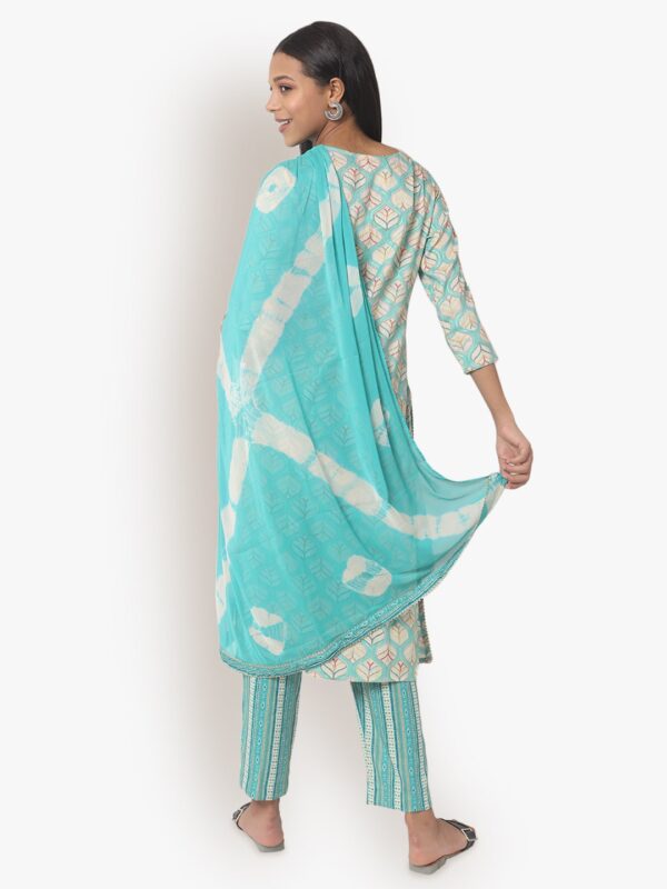 Aksha Rama Green Trouser Set1