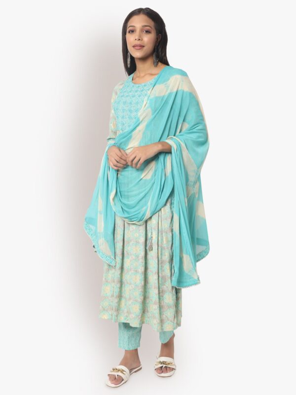 Amazing Rama Green Naira Cut Suit