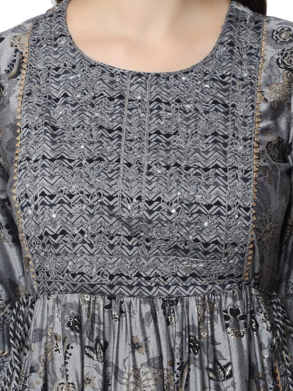 Culture Attire Grey Naira Ladies Suit 4