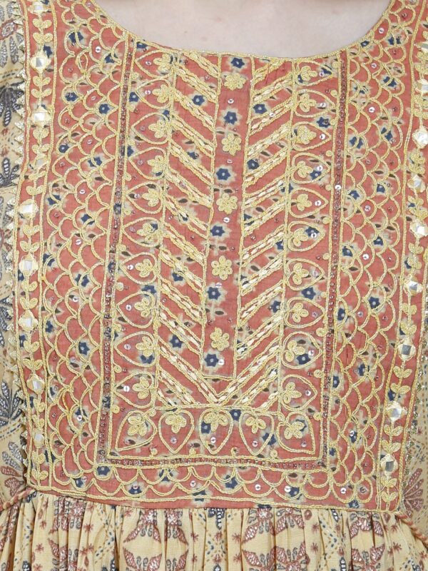 Elevated Elegance Yellow Ladies Naira Set2