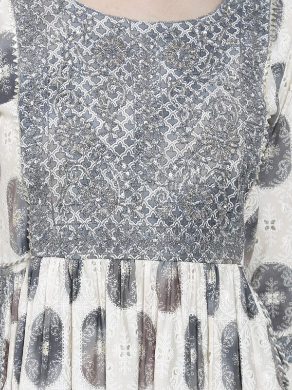 Eyes Like Grey Naira Cut Ladies Suit 2