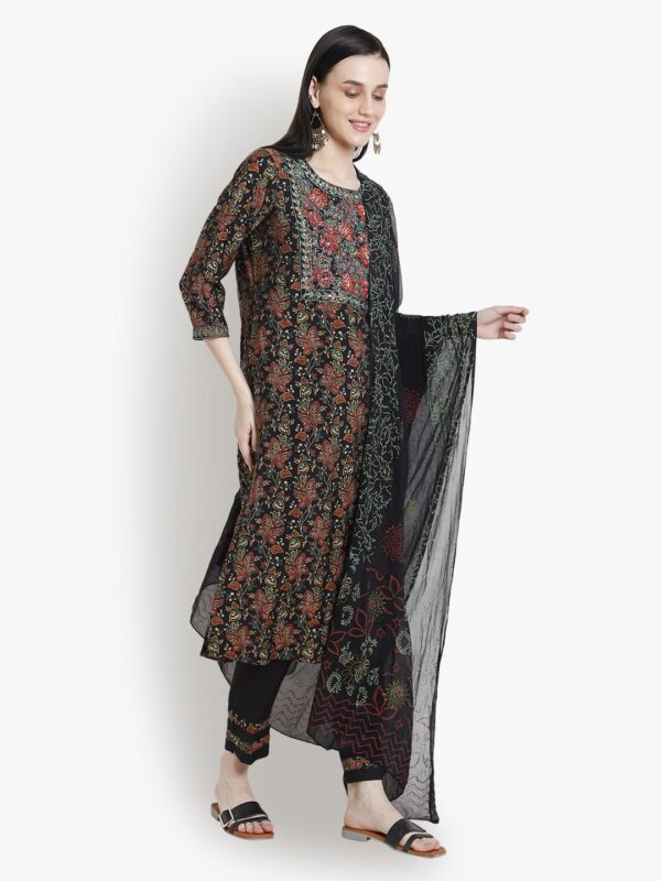 Fashionably Paired Black Women Ladies Suit1