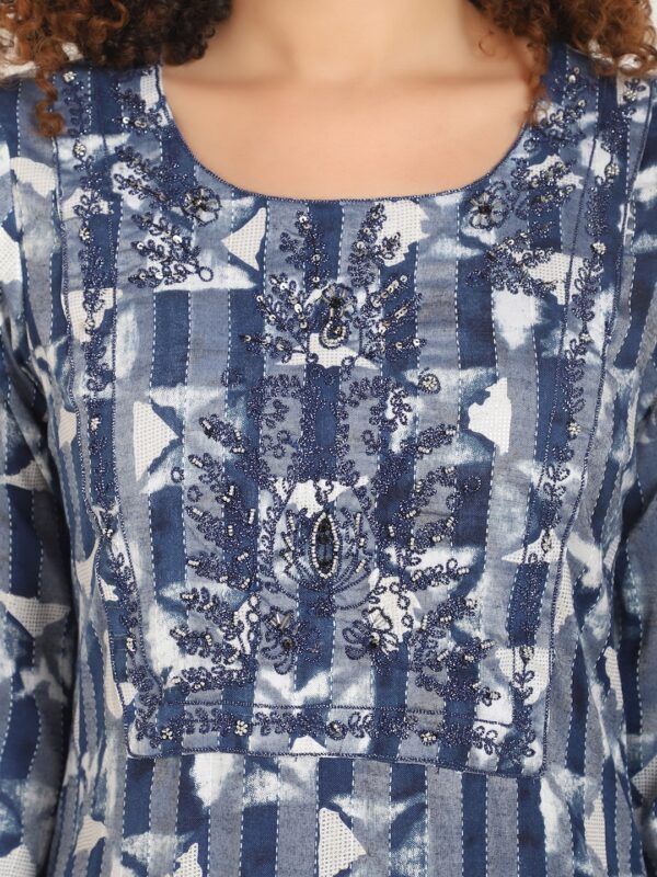 Casual Chic Blue Ladies Suit.