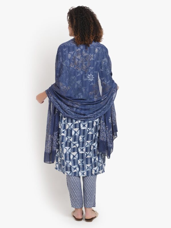 Casual Chic Blue Ladies Suit.1